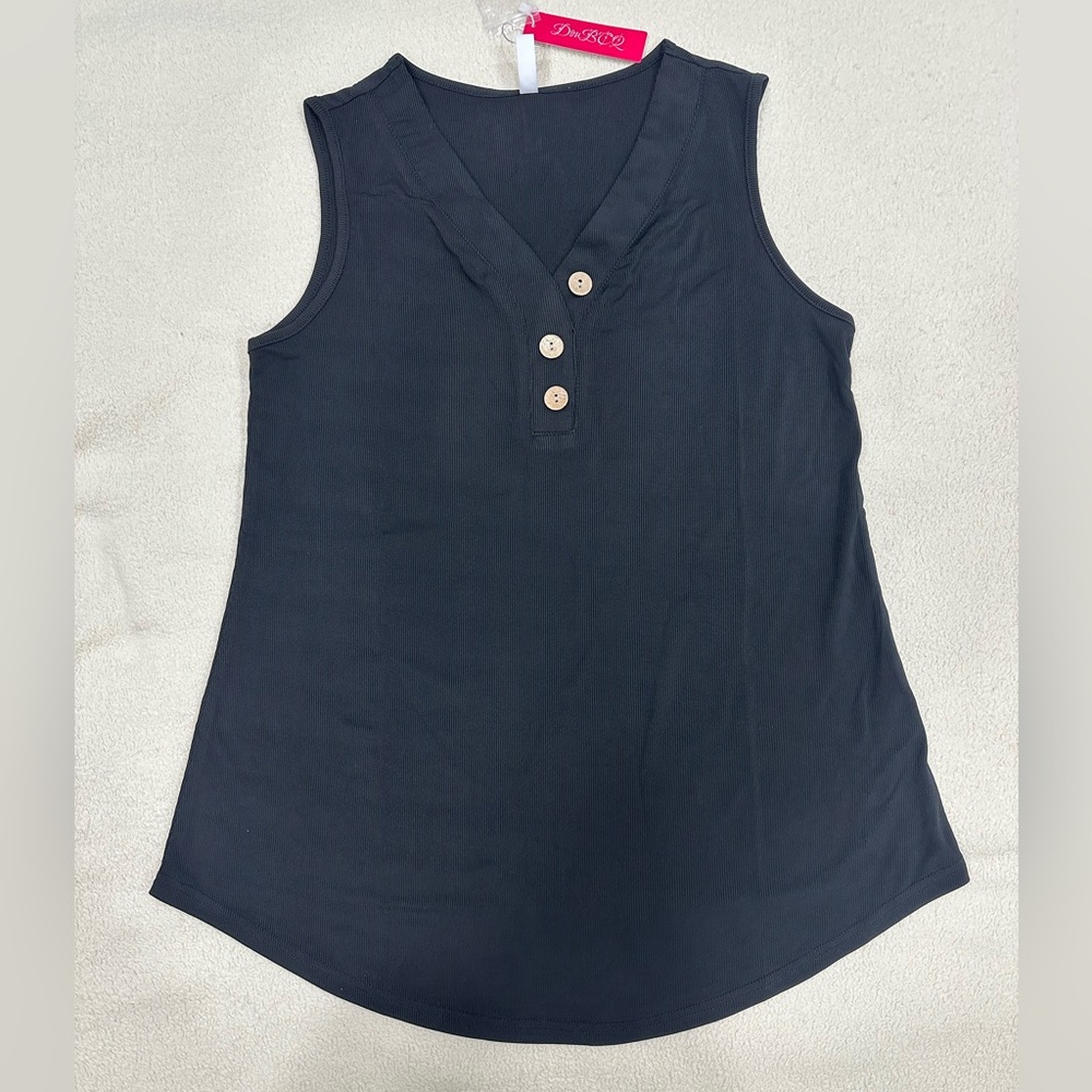 Woman’s Tank Tops V Neck Sleeveless Casual
Tunic Black M.